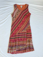 Lade das Bild in den Galerie-Viewer, Miller’s dress: Size 18