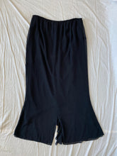 Load image into Gallery viewer, Kooky skirt: Size 14
