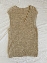 Load image into Gallery viewer, Handmade vest: Size M/L