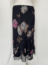 Load image into Gallery viewer, Ella J skirt: Size 12