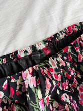 गैलरी व्यूवर में इमेज लोड करें, Kate Madison skirt: Size 12