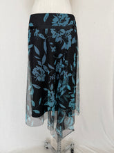 Cargar imagen en el visor de la galería, Staxs skirt: Size 12