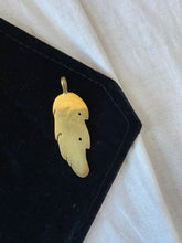 Load image into Gallery viewer, Feather necklace