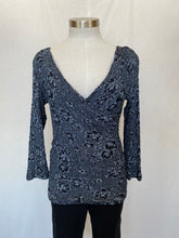 Cargar imagen en el visor de la galería, Jigsaw top: Size 12
