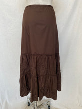 Load image into Gallery viewer, Ella J skirt: Size 14