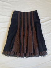 Load image into Gallery viewer, Grace Hill skirt: Size 16