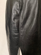 Load image into Gallery viewer, H&D skirt: Size S