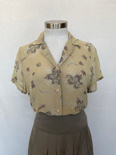 Load image into Gallery viewer, Marks & Spencer shirt: Size 10-12