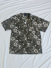 Load image into Gallery viewer, NOW shirt: Size 14