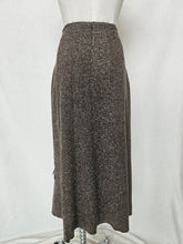 Load image into Gallery viewer, Geena Paige skirt: Size 10