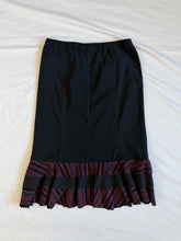 Cargar imagen en el visor de la galería, Merric skirt: Size 14