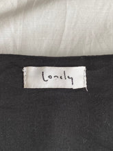 Cargar imagen en el visor de la galería, Lonely top: Size 12
