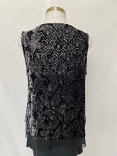 Load image into Gallery viewer, Velvet vest: Size M