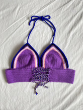Cargar imagen en el visor de la galería, Crochet crop top: Free Size