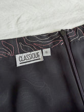 Lade das Bild in den Galerie-Viewer, Classique skirt: Size 16