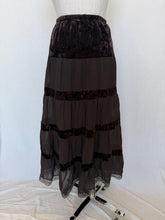 Load image into Gallery viewer, Target skirt: Size 24