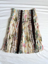 Cargar imagen en el visor de la galería, Guava skirt: Size 10