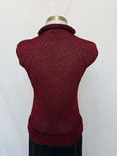 Load image into Gallery viewer, Finity top: Size 12