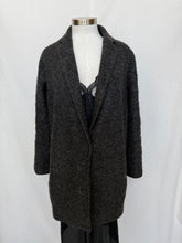 गैलरी व्यूवर में इमेज लोड करें, Dorothy coat: Size 10