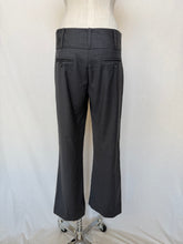 Load image into Gallery viewer, Cue pants: Size 8