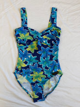 Load image into Gallery viewer, Brian Rochford togs: Size 12