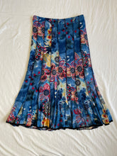 Cargar imagen en el visor de la galería, Cachet skirt: Size 16