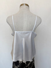 Load image into Gallery viewer, Essence cami: Size 16