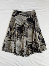 Cargar imagen en el visor de la galería, City skirt: Size 14