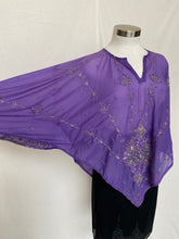 गैलरी व्यूवर में इमेज लोड करें, Far Pavilions top: Size XL