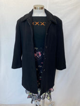 Load image into Gallery viewer, Sussan jacket: Size 14