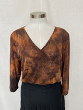 Load image into Gallery viewer, City Casuals top: Size M