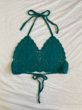 Load image into Gallery viewer, Crochet crop top: Free Size