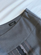 Load image into Gallery viewer, Lisa Law skirt: Size 10