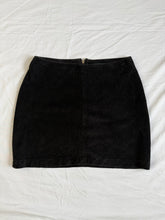 Lade das Bild in den Galerie-Viewer, American Outpost skirt: Size 10