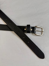 Lade das Bild in den Galerie-Viewer, Leather belt: Size M