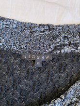 Cargar imagen en el visor de la galería, Jigsaw top: Size 12