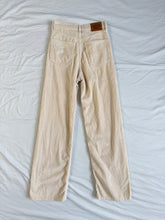 Load image into Gallery viewer, Levis pants: Size 25