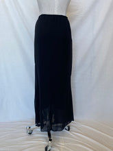 Load image into Gallery viewer, Kooky skirt: Size 14