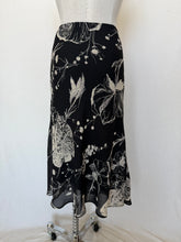Load image into Gallery viewer, Ella J skirt: Size 12