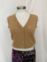 Load image into Gallery viewer, Victoria vest: Size 12