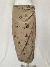 Load image into Gallery viewer, Soeur skirt: Size 12
