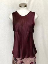 Load image into Gallery viewer, Glassons top: Size M