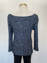 Cargar imagen en el visor de la galería, Jigsaw top: Size 12