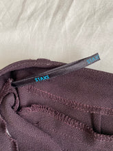 Load image into Gallery viewer, Staxs pants: Size 10