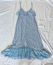 Load image into Gallery viewer, Wilde Bella dress: Size S/M