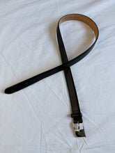 Lade das Bild in den Galerie-Viewer, Country Road belt: M