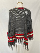 Load image into Gallery viewer, Handmade poncho: Free Size