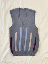 गैलरी व्यूवर में इमेज लोड करें, Handmade vest: Size 12