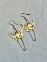 Load image into Gallery viewer, Butterfly earrings
