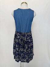 Load image into Gallery viewer, Options dress: Size 10